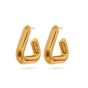 Elegant Gold Hoop Earrings